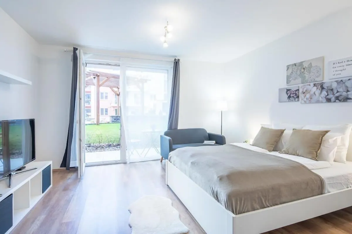Modern & Cozy With Green Balcony Budapest